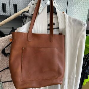 Portland leather shoulder bag